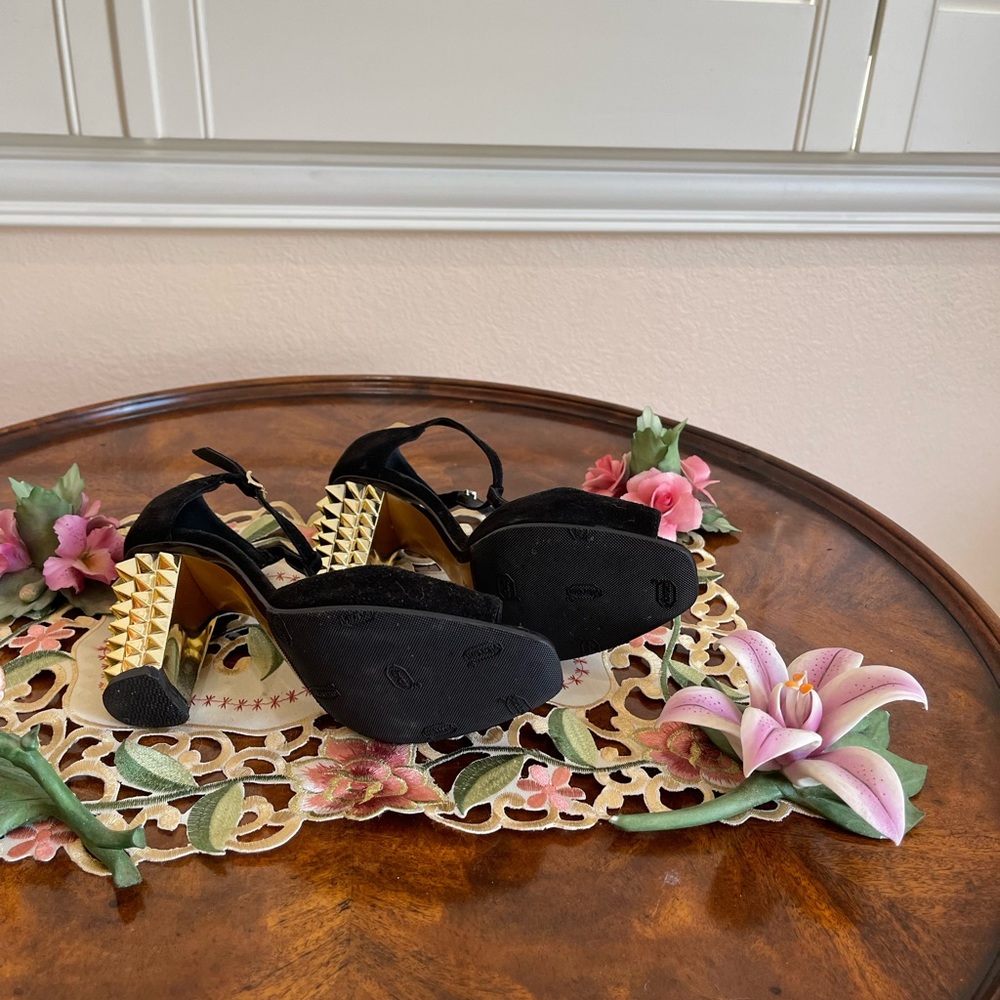 Beautiful Black Fendi Heels with Gold Metal Heel